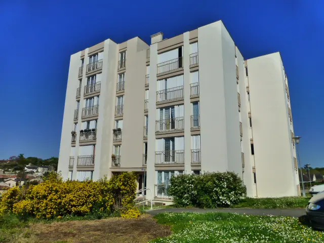 Appartement 3 pièces 63 m² · à Loudun · 63 m² · 306 €/mois